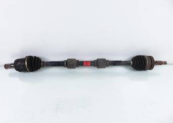 PÓŁOŚ PRAWA PRZEDNIA HYUNDAI i40 1.7 CRDi 495013Z550 AUTOMAT