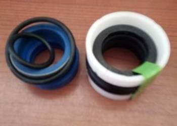 Uszczelniacz teleskopu ładowarki6545