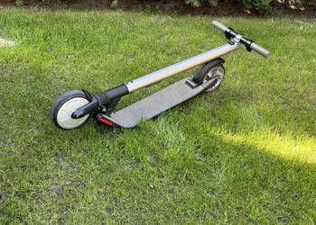 Segway Ninebot ES2 okolo 400km srebrna
