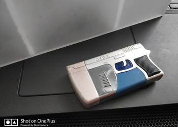 Kolekcjonerska zapalniczka żarowa pistolet.