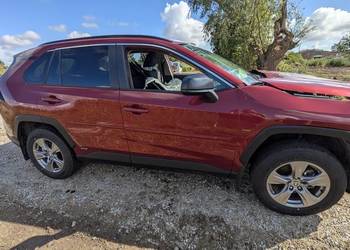 Toyota RAV4 Hybrid 2.5 LE 4x4 SUV • 2024 • Klasa Premium OKAZJA !!!