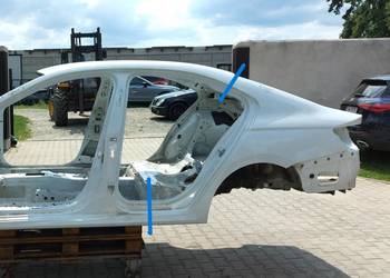 Skoda Octavia IV 5E3 SEDAN Błotnik ćwiartka podłużnica tył lewy
