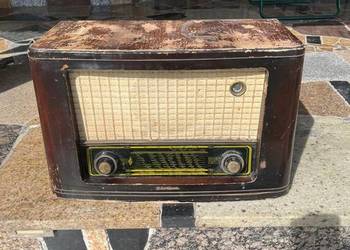 Radio stolica lampowe