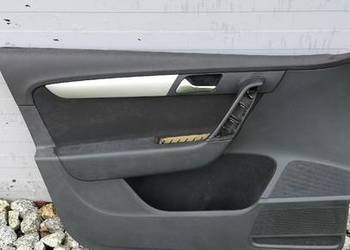 Tapicerka drzwi VW Passat B7 oryginał stan jak na foto