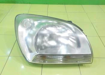 KIA SPORTAGE II 2.0 CRDI 06r 5D lampa prawa przod