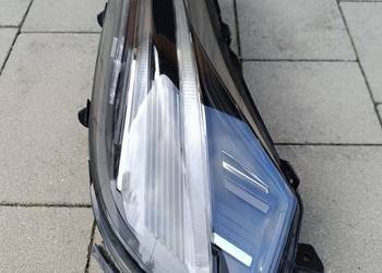 Lampa prawy przód Lynk & Co 01 8888454525
