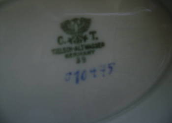 Starocie z PRL Stare naczynia Sosjerka C.T. Tilsch-Altwaser na podstawce