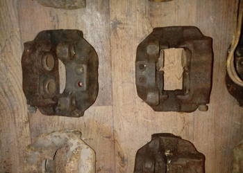 Bmw e10 2002 turbo zaciski 4-tloczkowe