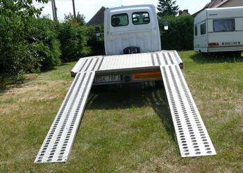 Autoholowanie pomoc drogowa laweta tel. 698450283