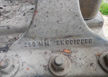 Łapy siodła jost 250mm, blacha podstawa siodło
