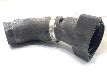 RURA POWIETRZA AUDI A3 8V 04L131111T 1.6 110KM PRZEWÓD