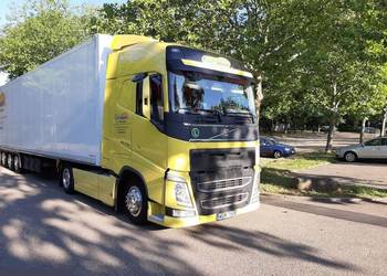 Volvo FH 460KM 2015r + naczepa kofer SCHMITZ