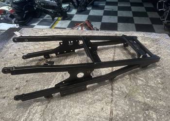 Triumph ST Sprint 955 i Stelaż tył ogona zadupka M123