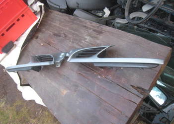 Grill Atrapa chłodnicy wlot powietrza Renault Megane I 96-99 nerka