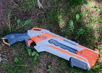 PISTOLET NERF ELITE SHOTGUN ROUGH CUT 2X4