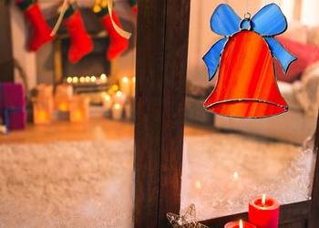 Dzwonek z kokardą, świąteczny witraż Tiffany, szkło