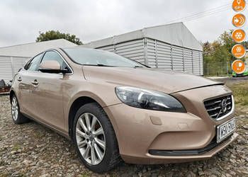 Volvo V40 II (2012-)