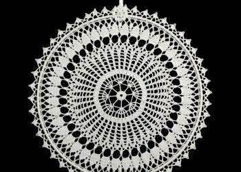 Zawieszka ozdoba na okno szydełkowa 34cm biała (Z142)