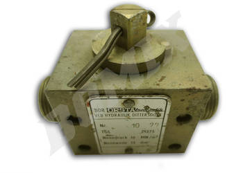 Zawór sterowania dżwignią wywrotu Multicar M424 M25  HY-02-05