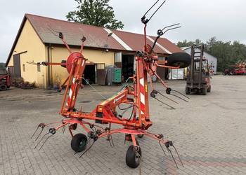przewracarka Przetrząsarka 4karuzelowa Kverneland Taarup 8052 rozbijak