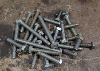 Zarezerwowana śruby ESKA 10 mm 1kg MZ Simson Trabant org DDR