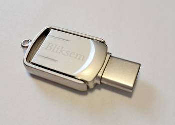 Pendrive 64GB na USB / USB-C z instalacją Windows 11