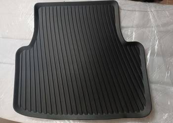 Dywanik oryginalny Skoda Octavia 4 prawy tył (pasażer)
