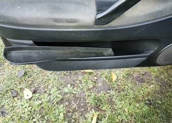vw passat 4 gumowa podkładka schowka drzwi