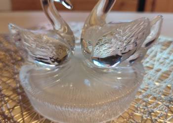 Figurka szklana łabędzie