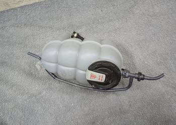 Zbiorniczek wyrównawczy płynu chłodzącego audi a4 b9 lift