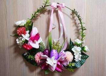 Stroik wielkanocny na kole