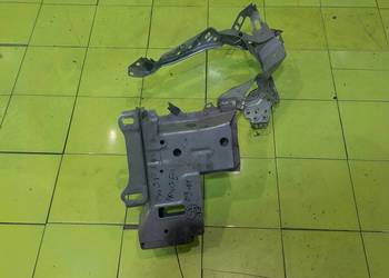 TOYOTA PRIUS III 1.8 VVTI 10r 5D podluznica prawa przod