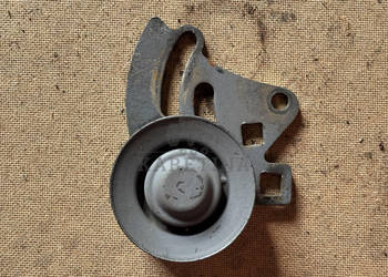 Deutz TD2011 D2011 D2011L04W Napinacz 04103376