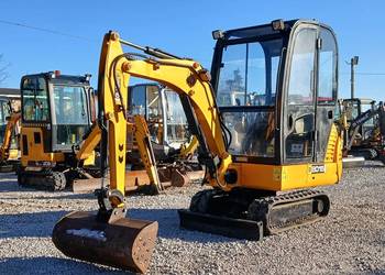 JCB 8015 Mini koparka JCB 8015 z 2005r. ładna 1620kg długie ramie