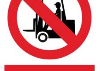 Naklejka BHP Zakaz wjazdu ZZO-4