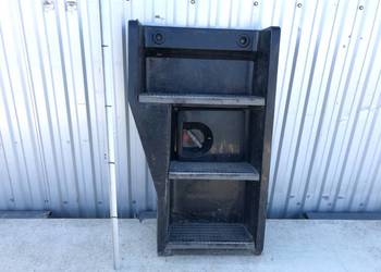 STOPIEŃ KABINY LEWY RENAULT TRUCKS MAGNUM 12.8 461KM