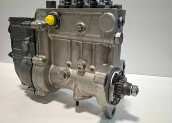 POMPA WTRYSKOWA URSUS C-385 NOWY LUB STARY TYP