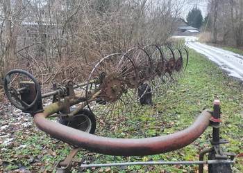 Zgrabiarka do siana - 6 karuzelowa Zgrabiarka do siana - 6 karuzelowa