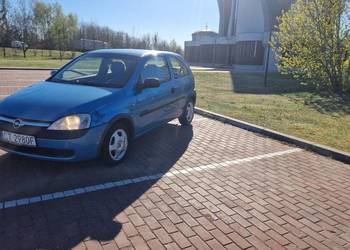Opel corsa 1.2 benzyna maly przebieg.