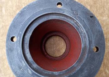 ŁĄCZNIK DZWONOWY POMPY