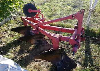 Pług 3 skibowy Pług 3 skibowy