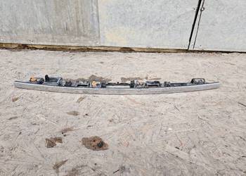 MERCEDES W204 LISTWA CHROM KLAPY BAGAŻNIKA TYŁ A2047400593