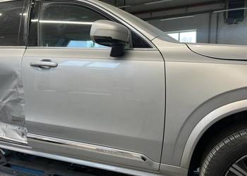 Volvo xc90 II z 2023r. Lusterko prawe anglik z kamerą, kolor 735