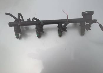 Renault Laguna 2 II fl Lift listwa wtryskowa 2.0 benzyna h028797 7700112777