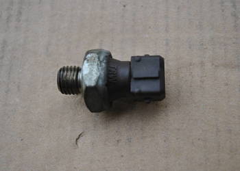 Czujnik ciśnienia oleju BMW E30 E36 E46 E90 E60 E65 E34 E39