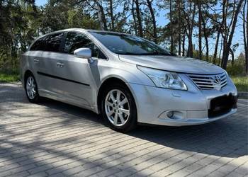 Avensis Kombi z gazem • Ekonomiczny i niezawodny • Automat