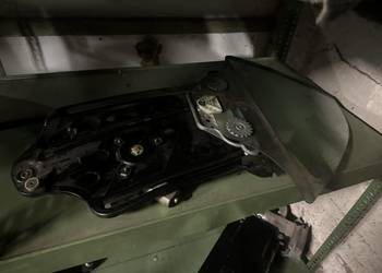Szyba Szyby Tył Mechanizm Bmw E88 Komplet