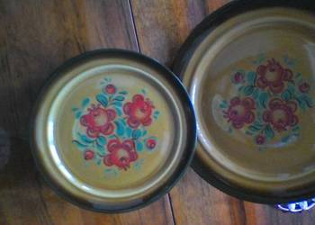 Komplet talerzy deserowych.