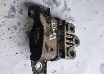 Fiat Linea Doblo FL 1,4 8V łapa poduszka  silnika