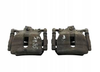 ZACISK HAMULCOWY PRAWY LEWY PRZÓD KPL 2.0 TDI Volkswagen Passat VIII  B8